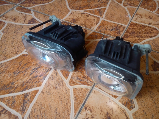 ไฟตัดหมอก โปรเจคเตอร์ ยี้ห้อ KOITO JAPAN