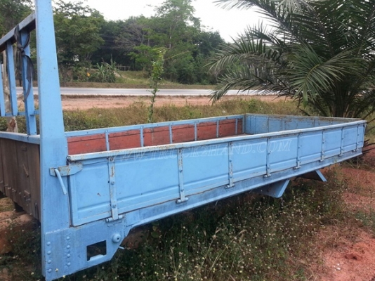 กะบะ 6 ล้อ