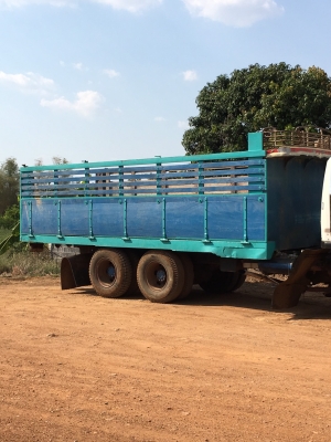 ขายกะบะดั้มเกษตรครบทั้งชุดย6.20mกว้าง2.50mราคา79000บาทคุยกันได้ติดต่อ0847823249