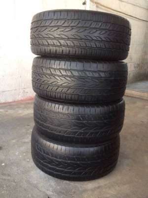 ขายยาง yokohama R1 205 45 16 ปี12 ดอกหนา90\%2เส้น ดอกหนา80\%2เส้นยางกินข้างหน่อย สภาพokไม่บวมไม่ปะไม่มีแตกลายงา 1ชุด4เส้น ราคา2000บาท รับประกันยางทุกเส้นยินดีคืนเงิน โทร0924462525โส กทม