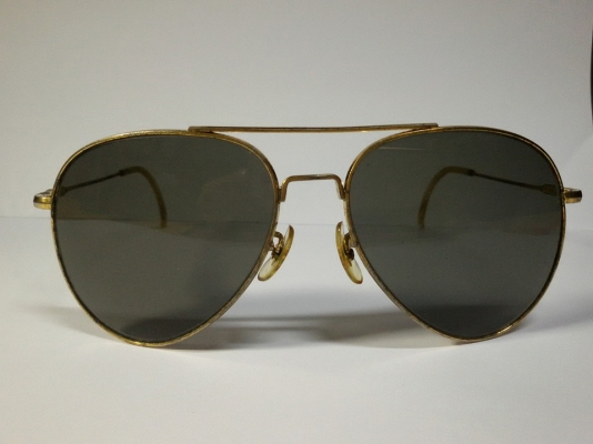 --ขายแว่น AO ---