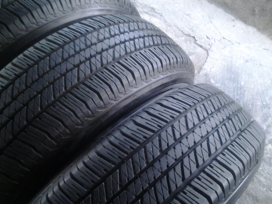 ล้อแม็กป้ายแดง Ford Ranger MC ขอบ 17 พร้อมยางตุ่มสีเส้นครบ