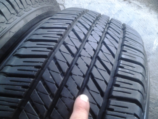 ล้อแม็กป้ายแดง Ford Ranger MC ขอบ 17 พร้อมยางตุ่มสีเส้นครบ