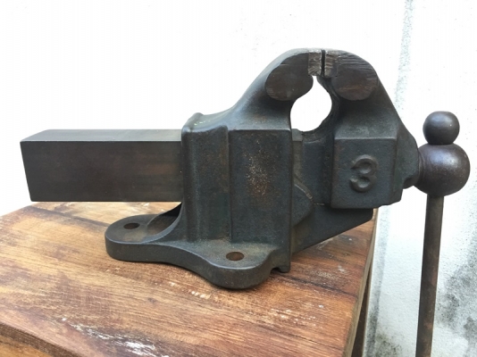 ปากกาจับชิ้นงานญี่ปุ่น