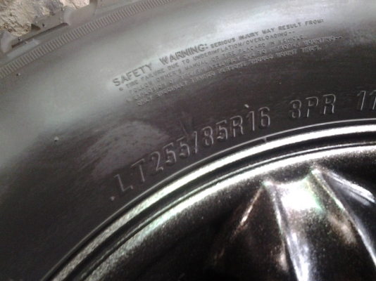 ล้อเล็บเหยี่ยวแท้ขอบ16 พร้อมยาง ล้อเล็บเหยี่ยวแท้ขอบ16 พร้อมยาง