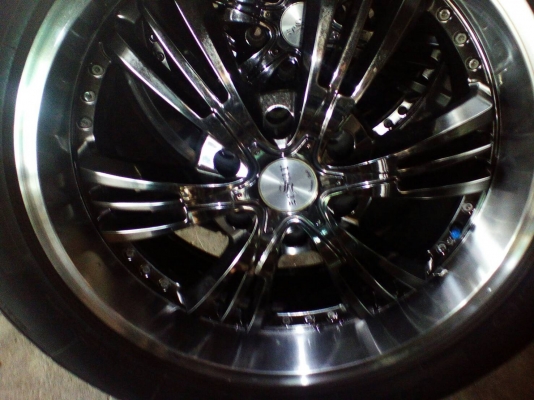 แม็กขอบ20 พร้อมยาง แม็กขอบ20 พร้อมยาง