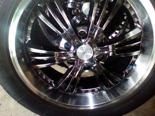 แม็กขอบ20 พร้อมยาง แม็กขอบ20 พร้อมยาง