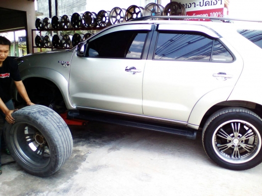 แม็กขอบ20 พร้อมยาง แม็กขอบ20 พร้อมยาง