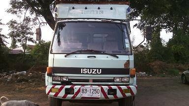 ISUZU ROCKY 195 10 ล้อ กระบะยาว 7.2 ม สภาพดีพร้อมใช้งาน 580,000 บ