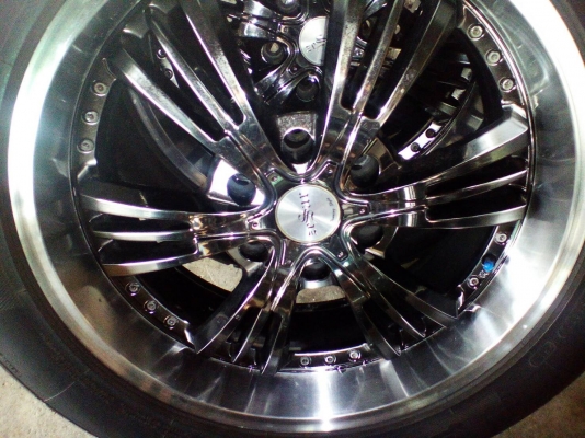 ล้อแม็กขอบ20 พร้อมยาง