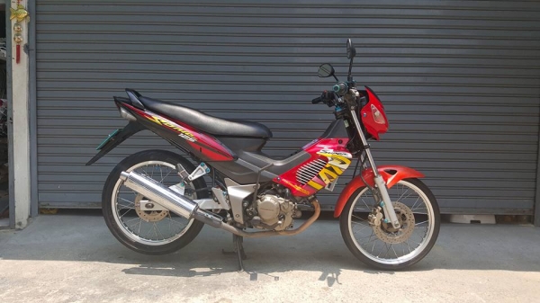 ขออนุญาติขาย HONDA SONIC 125 CC วิ่ง 5,XXX KM รุ่นไมล์ขาว ฟรีค่าโอน