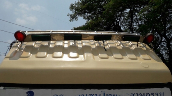 รถ 6ล้อ พื้นเรียบ HINO FC ขนาด 120 แรงม้า