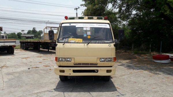 รถ 6ล้อ พื้นเรียบ HINO FC ขนาด 120 แรงม้า