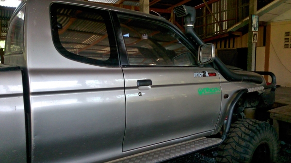 Mitsubishi Strada 2.8 4WD ปี 1997