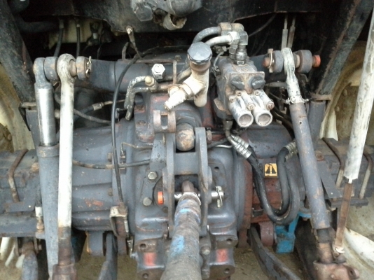 ขายฟอดร์ 6640 สองเพานิวฮอแลนเกืยร 16&times;16 ดันหน้าหางสามไคเฮงหลีเล่มทะเบืยนแอเย็นพร้อมใช้