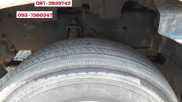 ขายรถบรรทุกไม่ดั้มพ์ 22 ล้อ (แม่ 2 เพลา / ลูก 3 คาน) ขายรถบรรทุกไม่ดั้มพ์ 22 ล้อ (แม่ 2 เพลา / ลูก 3 คาน)