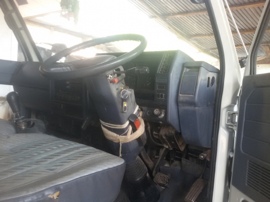 ISUZU NKR100 แรงม้า ฝาดำ(ประหยัดน้ำมันสุดๆ) ดาวน์98,000 บาท ออกรถได้เลย ไม่เช็คเครดิต ใช้แค่บัตร+ทะเบียนบ้านออกรถได้เลย รถสวยๆสภาพดีมาก ภายในคอนโซลสวยกริปเครื่องแน่นๆ แห้ง แรงดีมาก แซสซีสวยๆไม่ผุไม่ดาม เกียร์สั้น กระจกไฟฟ้า ยางพร้อมใช้ พร้อมโอนพร้อมใช้งาน ISUZU NKR100 แรงม้า ฝาดำ(ประหยัดน้ำมันสุดๆ) ดาวน์98,000 บาท ออกรถได้เลย ไม่เช็คเครดิต ใช้แค่บัตร+ทะเบียนบ้านออกรถได้เลย รถสวยๆสภาพดีมาก ภายในคอนโซลสวยกริปเครื่องแน่นๆ แห้ง แรงดีมาก แซสซีสวยๆไม่ผุไม่ดาม เกียร์สั้น กระจกไฟฟ้า ยางพร้อมใช้ พร้อมโอนพร้อมใช้งาน