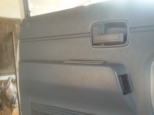 ISUZU NKR100 แรงม้า ฝาดำ(ประหยัดน้ำมันสุดๆ) ดาวน์98,000 บาท ออกรถได้เลย ไม่เช็คเครดิต ใช้แค่บัตร+ทะเบียนบ้านออกรถได้เลย รถสวยๆสภาพดีมาก ภายในคอนโซลสวยกริปเครื่องแน่นๆ แห้ง แรงดีมาก แซสซีสวยๆไม่ผุไม่ดาม เกียร์สั้น กระจกไฟฟ้า ยางพร้อมใช้ พร้อมโอนพร้อมใช้งาน ISUZU NKR100 แรงม้า ฝาดำ(ประหยัดน้ำมันสุดๆ) ดาวน์98,000 บาท ออกรถได้เลย ไม่เช็คเครดิต ใช้แค่บัตร+ทะเบียนบ้านออกรถได้เลย รถสวยๆสภาพดีมาก ภายในคอนโซลสวยกริปเครื่องแน่นๆ แห้ง แรงดีมาก แซสซีสวยๆไม่ผุไม่ดาม เกียร์สั้น กระจกไฟฟ้า ยางพร้อมใช้ พร้อมโอนพร้อมใช้งาน