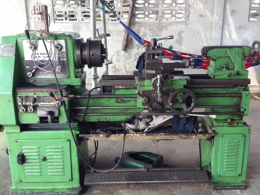 แท่นกลึง 5 ฟุต ต้าชิง 700 B 3 เพลา เกียร์บล็อก พร้อมใช้งาน สภาพสวยๆ 73,000