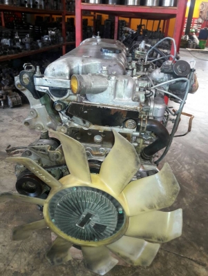 ขายเครื่องยนต์อีซูสุ4HJ1--130แรงม้าNKRสวยๆเลยครับ