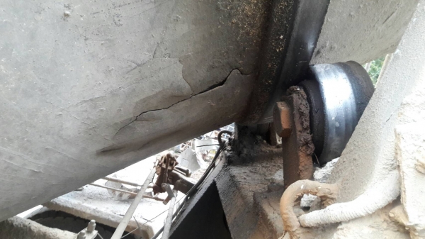 ขายรถบรรทุก 10 ล้อโม่ปูน HINO เปอร์เฟีย เครื่อง V8 300 แรงม้า ชุดโม่ดีพร้อมใช้งาน ราคา 350000