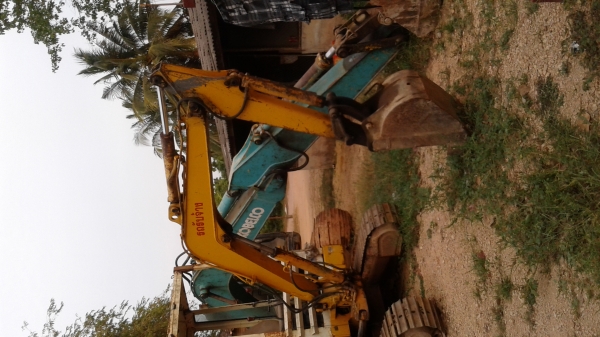 ขายรถkomastu pc20-6