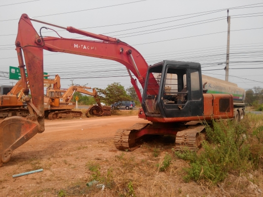 HITACHI EX100  สวยๆถูกๆครับ  ช้าอดนะครับ  280,000 บาทเท่านั้น ไปทำงานโคราชแล้วคราป