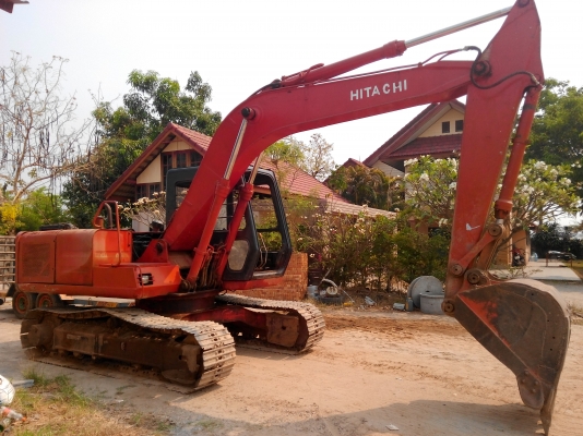 HITACHI EX100  สวยๆถูกๆครับ  ช้าอดนะครับ  280,000 บาทเท่านั้น ไปทำงานโคราชแล้วคราป