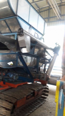 รถเกี่ยว ศรีเจริญ อุ้ม ท่อปรับระดับ ช่วงล่าง 12HT เครื่อง6BGเทอร์โบ รถเกี่ยว ศรีเจริญ อุ้ม ท่อปรับระดับ ช่วงล่าง 12HT เครื่อง6BGเทอร์โบ