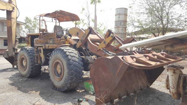 ขาย รถตัก CAT 966 สภาพพร้อมใช้งาน ยางดีทั้ง 4 เส้น ราคาต่อรองได้ครับ