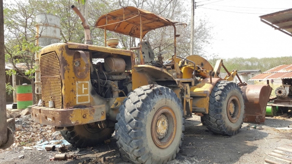 ขาย รถตัก CAT 966 สภาพพร้อมใช้งาน ยางดีทั้ง 4 เส้น ราคาต่อรองได้ครับ