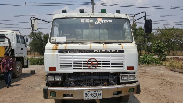 ขาย หัวลาก NISSAN UD ช่วงล่างเบรคแห้ง เครื่อง PD6-T โบอ้อม 260 แรงม้า เกียร์ Easton คัสซีสวยตลอดเส้น ทะเบียนพร้อมโอน