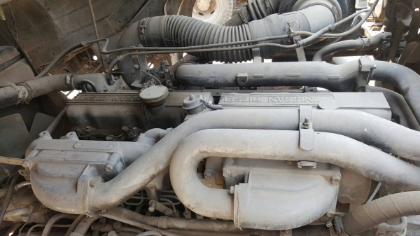 ขาย หัวลาก NISSAN UD ช่วงล่างเบรคแห้ง เครื่อง PD6-T โบอ้อม 260 แรงม้า เกียร์ Easton คัสซีสวยตลอดเส้น ทะเบียนพร้อมโอน