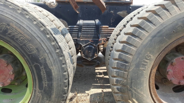 ขาย หัวลาก NISSAN UD ช่วงล่างเบรคแห้ง เครื่อง PD6-T โบอ้อม 260 แรงม้า เกียร์ Easton คัสซีสวยตลอดเส้น ทะเบียนพร้อมโอน