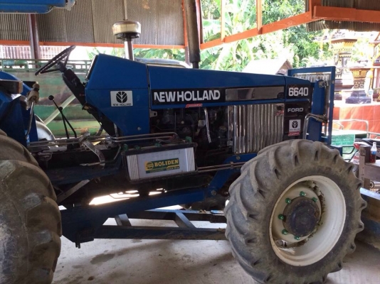 ขายรถไถ ฟร์อด2เพลา 6640 เล่มทะเบียน อุปกรณ์ใบดันหน้า ผาน7สภาพพร้อมใช้งาน เดิมสวยพร้อมลุยงาน ขายรถไถ ฟร์อด2เพลา 6640 เล่มทะเบียน อุปกรณ์ใบดันหน้า ผาน7สภาพพร้อมใช้งาน เดิมสวยพร้อมลุยงาน