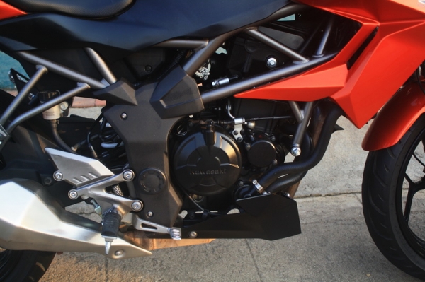 __Z250 SL สีส้ม ปี2014_85,000 <79bikeเพชรบูรณ์>