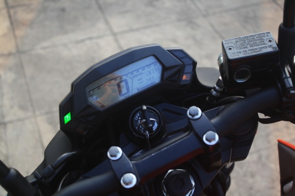 __Z250 SL สีส้ม ปี2014_85,000 <79bikeเพชรบูรณ์>