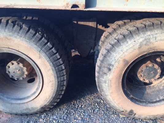 ขายรถ10ล้อท้ายลาด ISUZU 358484 เครื่องEM 100 220แรงม้า สนใจโทร 081-970-1072