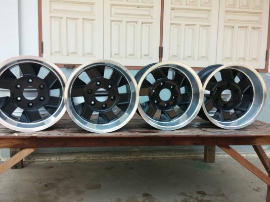 ขายแม๊ก 6 รูขอบ 15" ขายแม๊ก 6 รูขอบ 15"