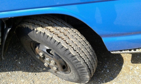 ขาย6ล้อ อีซูซุ NR130 ปี44 กระบะยาว4.30เมตร แชชซีสวยเดิม เอกสาร เล่มทะเบียนครบ พร้อมวิ่งงาน ขาย6ล้อ อีซูซุ NR130 ปี44 กระบะยาว4.30เมตร แชชซีสวยเดิม เอกสาร เล่มทะเบียนครบ พร้อมวิ่งงาน