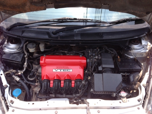 ขายฮอนด้าแจ๊ส เครื่องVTEC1.5 เกียร์ธรรมดา แอร์เย็น รถพร้อมใช้ ขายฮอนด้าแจ๊ส เครื่องVTEC1.5 เกียร์ธรรมดา แอร์เย็น รถพร้อมใช้