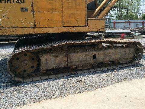 ขายKOMATSU PC200-2 ติดหัวเจาะยี้ห้อ GB สภาพสวยพร้อมใช้ ติดต่อ คุณ อ๊อฟ พิจิตร 086-737-9991 ขายKOMATSU PC200-2 ติดหัวเจาะยี้ห้อ GB สภาพสวยพร้อมใช้ ติดต่อ คุณ อ๊อฟ พิจิตร 086-737-9991