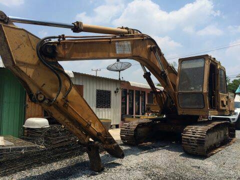 ขายKOMATSU PC200-2 ติดหัวเจาะยี้ห้อ GB สภาพสวยพร้อมใช้ ติดต่อ คุณ อ๊อฟ พิจิตร 086-737-9991