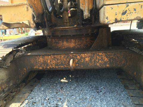 ขายKOMATSU PC200-2 ติดหัวเจาะยี้ห้อ GB สภาพสวยพร้อมใช้ ติดต่อ คุณ อ๊อฟ พิจิตร 086-737-9991 ขายKOMATSU PC200-2 ติดหัวเจาะยี้ห้อ GB สภาพสวยพร้อมใช้ ติดต่อ คุณ อ๊อฟ พิจิตร 086-737-9991