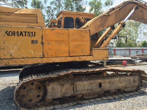 ขายKOMATSU PC200-2 ติดหัวเจาะยี้ห้อ GB สภาพสวยพร้อมใช้ ติดต่อ คุณ อ๊อฟ พิจิตร 086-737-9991 ขายKOMATSU PC200-2 ติดหัวเจาะยี้ห้อ GB สภาพสวยพร้อมใช้ ติดต่อ คุณ อ๊อฟ พิจิตร 086-737-9991