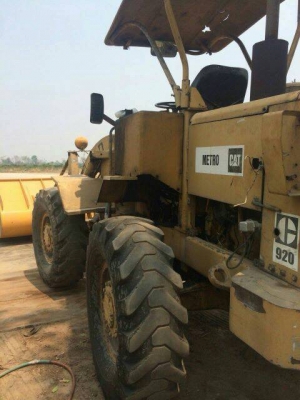 ขายรถตัก CAT 920 ดิสเบรค สภาพสวย พร้อมใช้ ราคาต่อรองได้ ติดต่อได้ที่คุณ อ๊อฟ พิจิตร 086-737-9991 ขายรถตัก CAT 920 ดิสเบรค สภาพสวย พร้อมใช้ ราคาต่อรองได้ ติดต่อได้ที่คุณ อ๊อฟ พิจิตร 086-737-9991