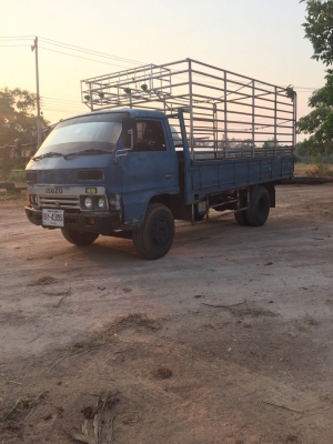 ขาย6ลัอ 110แรง ช่วงล่าง6น้อต กะบะคอกเหล็ก สวยงามมากๆๆพร้อมใช้