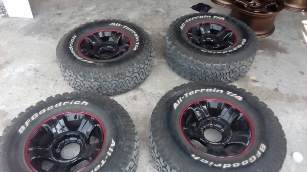 ขายล้อพร้อมยาง bf all ขอบ15 สวยๆครับ