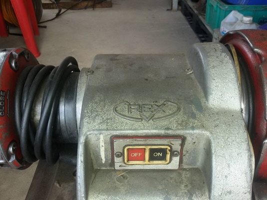 ขายเครื่องต๊าบ 3 นิ้ว มือสอง สภาพพร้อมใช้