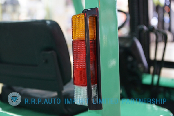 ขายรถโฟล์คลิฟท์มือสอง MITSUBISHI รุ่น FD20-31056 ราคา 235,000 บาท นำเข้าจากประเทศญี่ปุ่น 100\% ไม่เคยใช้งานในประเทศไทย